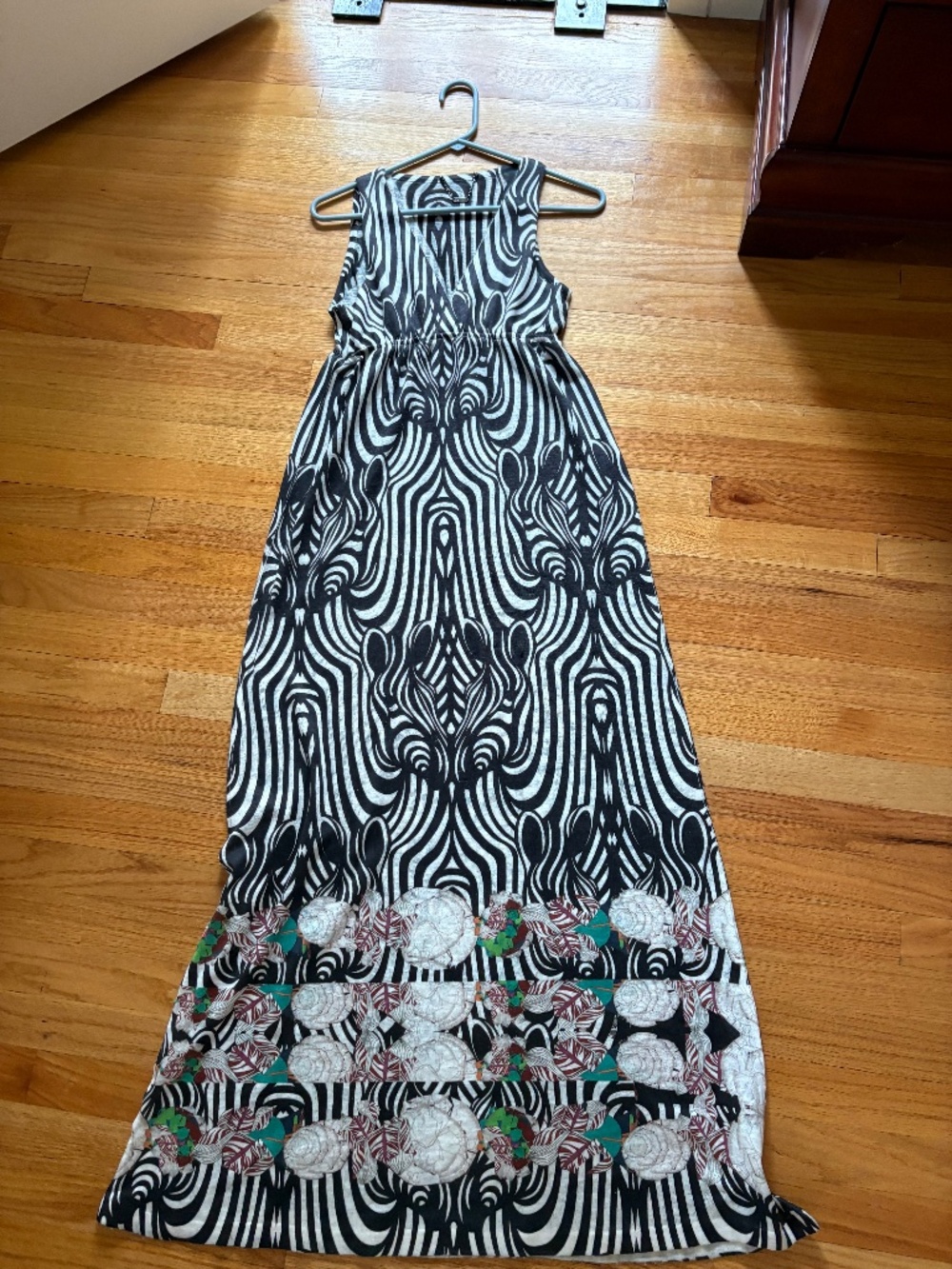 Custo Barcelona Psychedelic Knit Maxi Dress – Black & White, Small